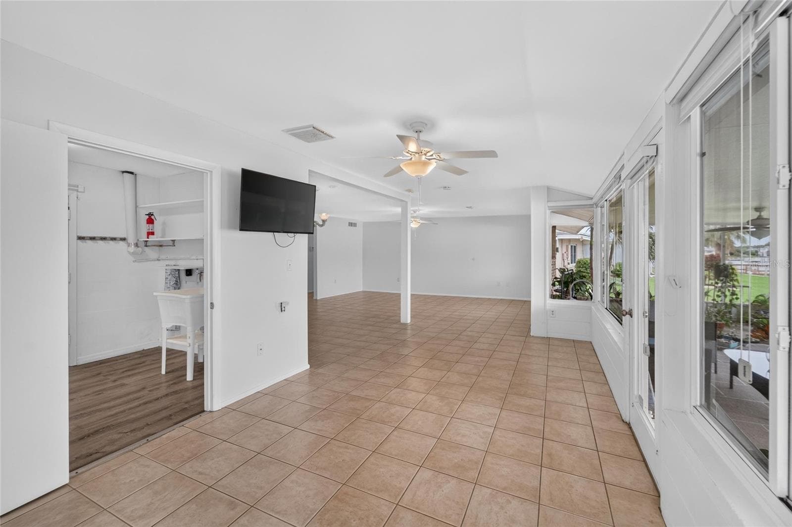 Single Family Residence at 1003 ANDOVER CIR, SUN CITY CENTER, photo 40 of 45