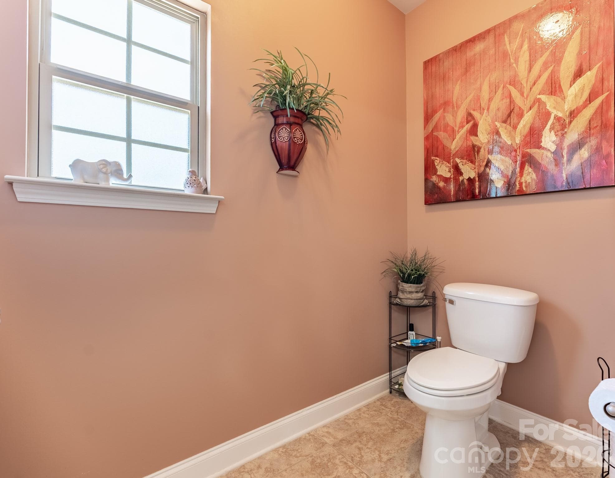 Primary Bathroom - 2581 Flintshire Lane, Gastonia