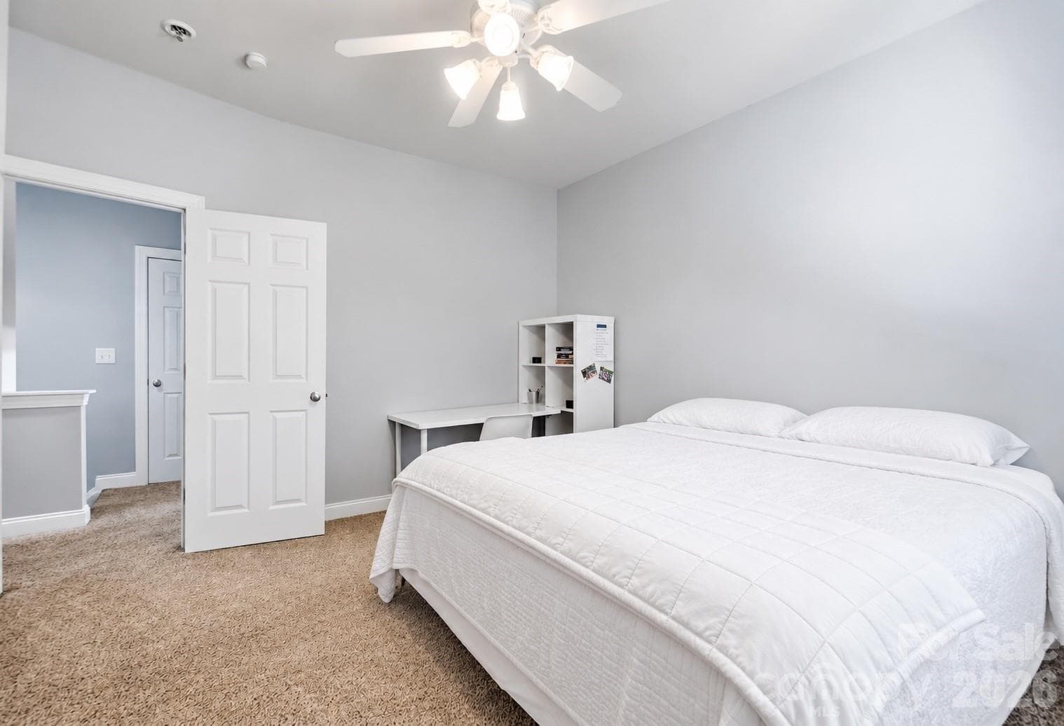 Single Family Residence at 7702 Spanish Oaks Drive, Waxhaw, photo 20 of 37