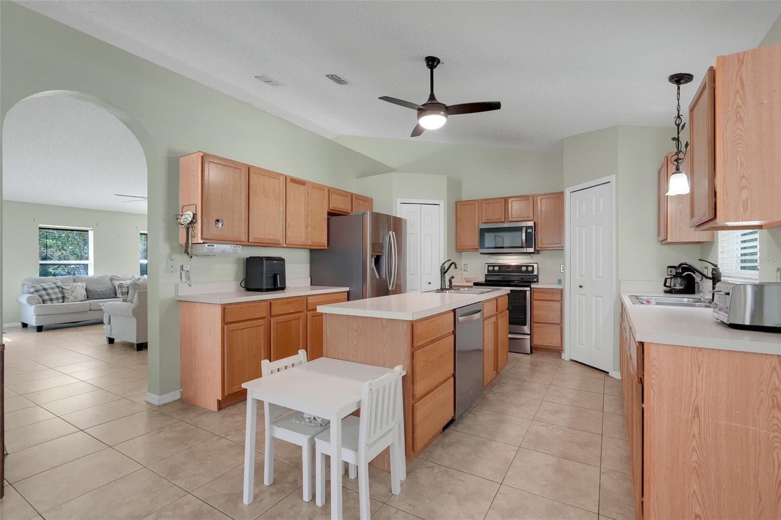 Single Family Residence at 2031 BERRIEN DR, DELTONA, photo 7 of 40
