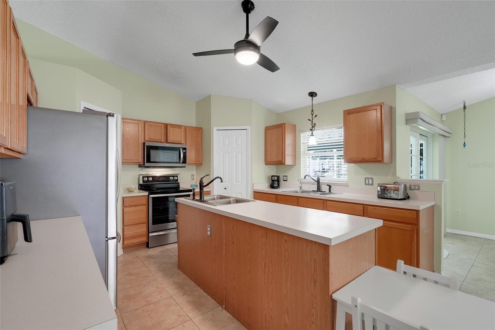 Single Family Residence at 2031 BERRIEN DR, DELTONA, photo 8 of 40