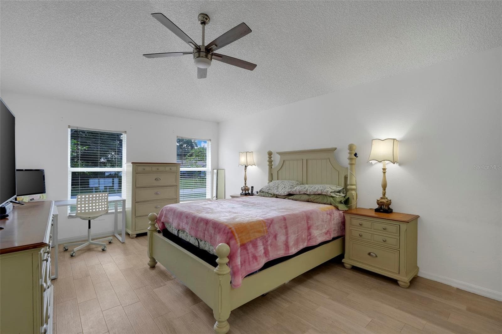 Single Family Residence at 2031 BERRIEN DR, DELTONA, photo 17 of 40
