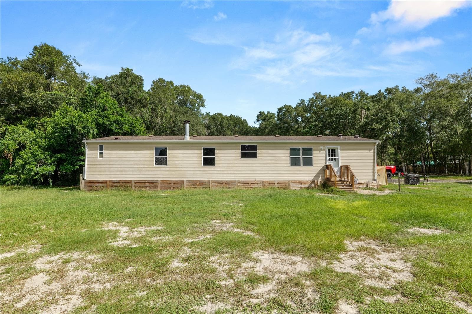 Manufactured Home at 14321 SORREL ST, BROOKSVILLE, photo 3 of 37