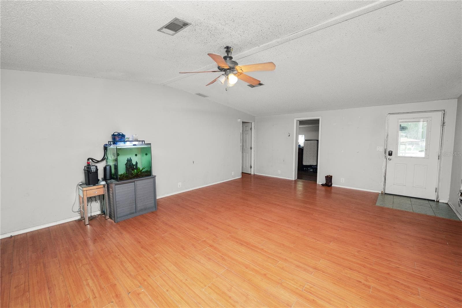 Manufactured Home at 14321 SORREL ST, BROOKSVILLE, photo 9 of 37