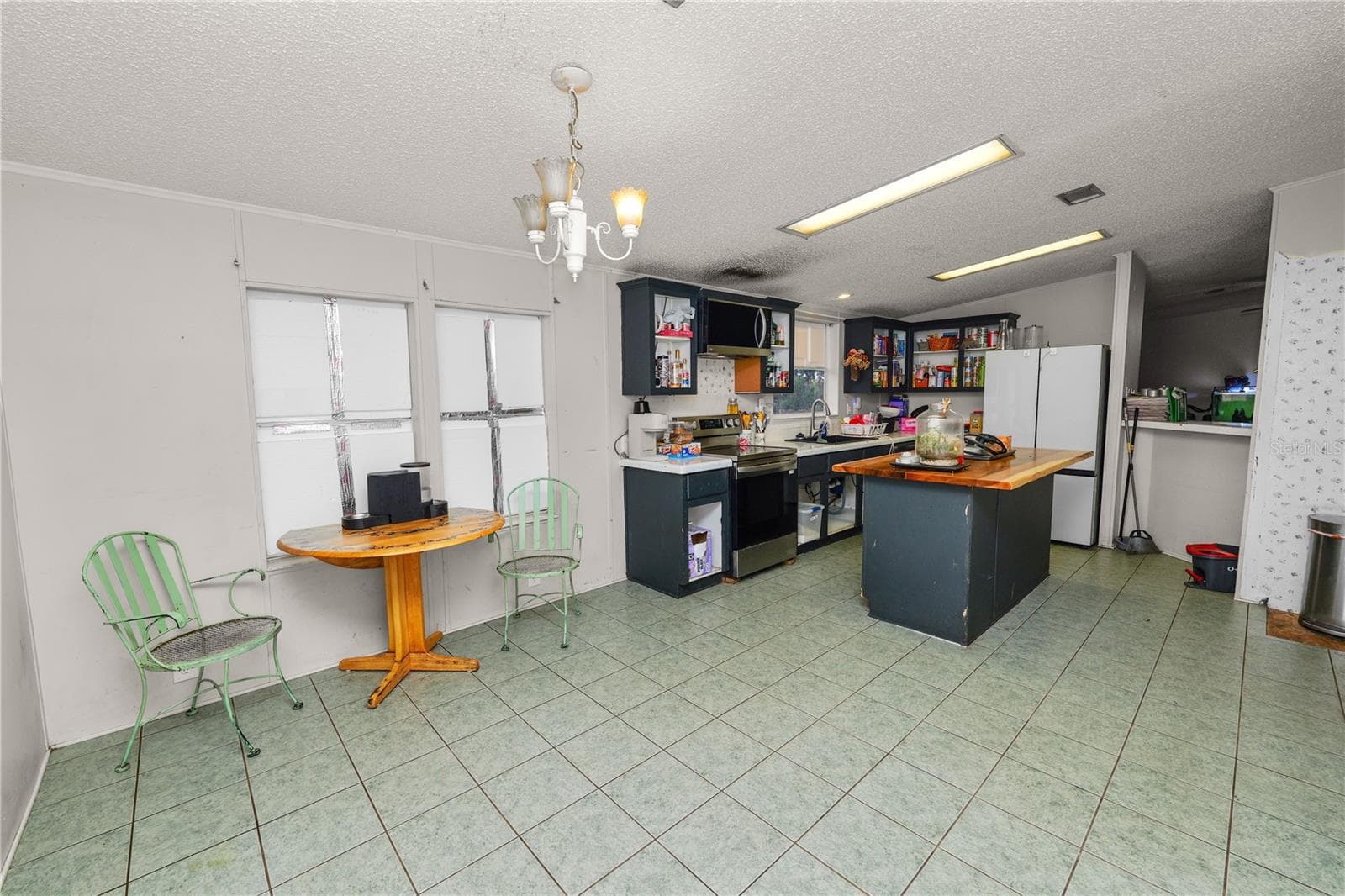 Manufactured Home at 14321 SORREL ST, BROOKSVILLE, photo 14 of 37