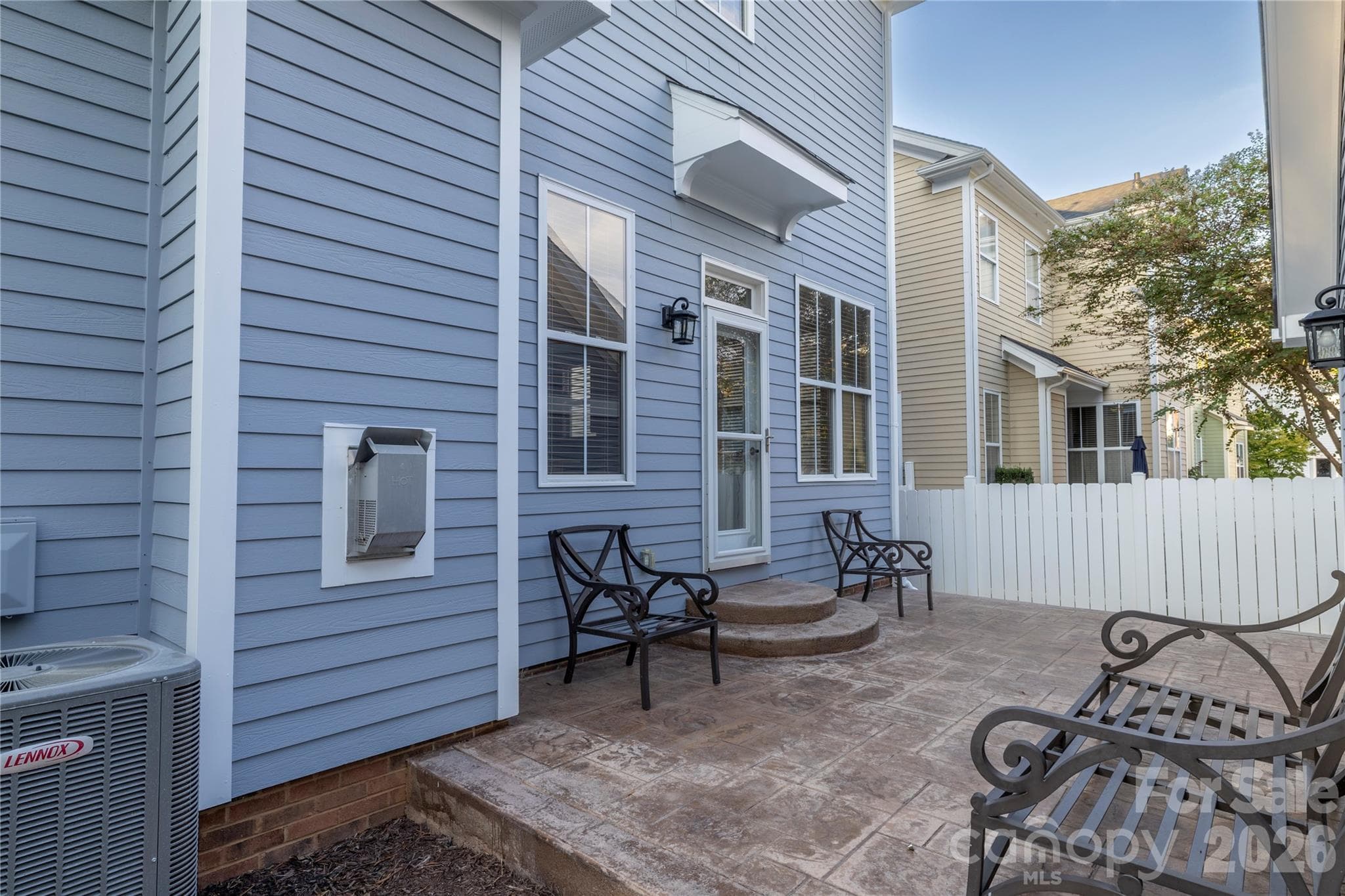 Single Family Residence at 116 Gresham Lane, Mooresville, photo 3 of 32