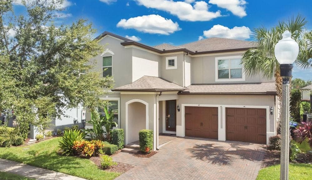 14105 LARKSPUR LAKE DR