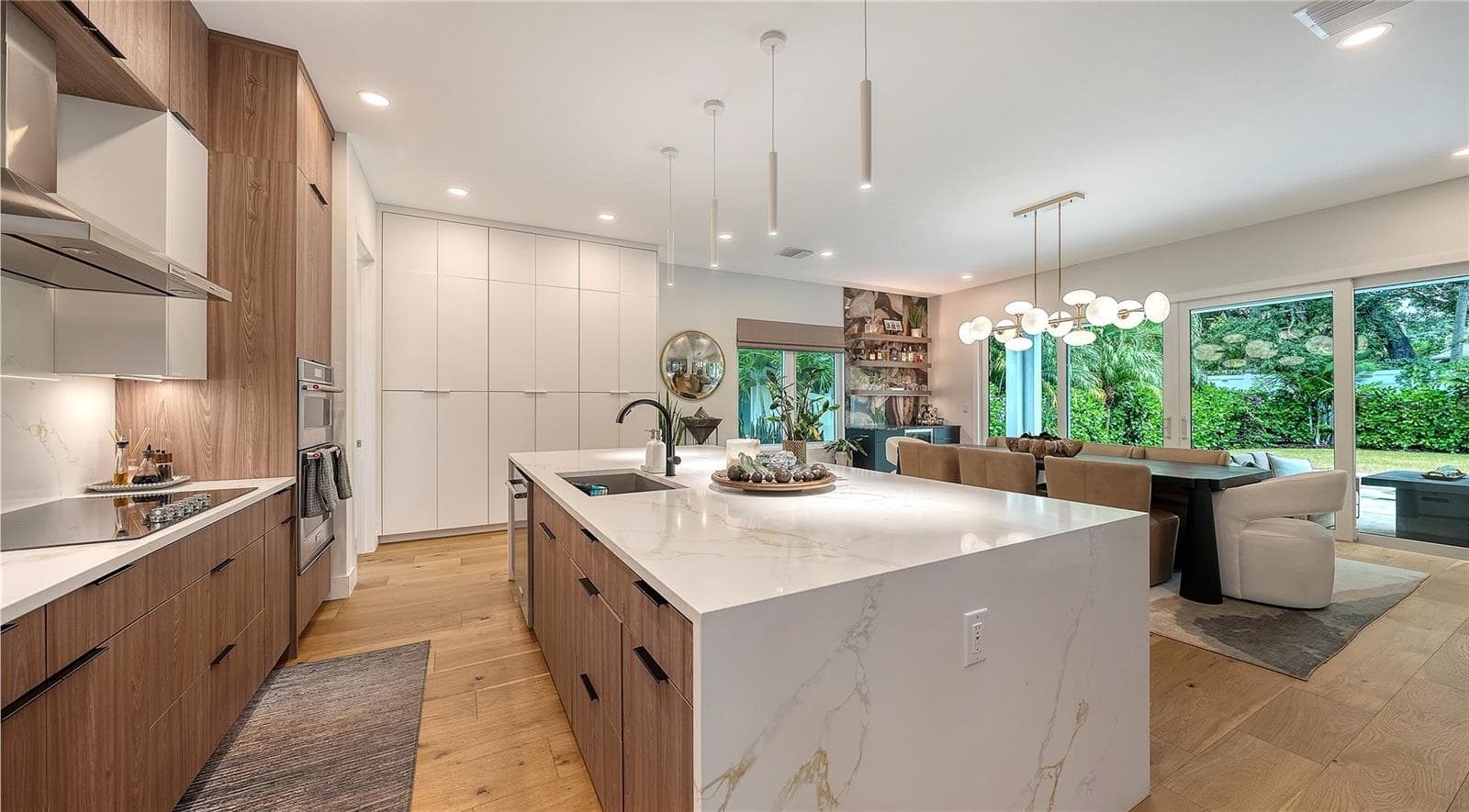 Single Family Residence at 4726 RIVETTA CT, SARASOTA, photo 12 of 33
