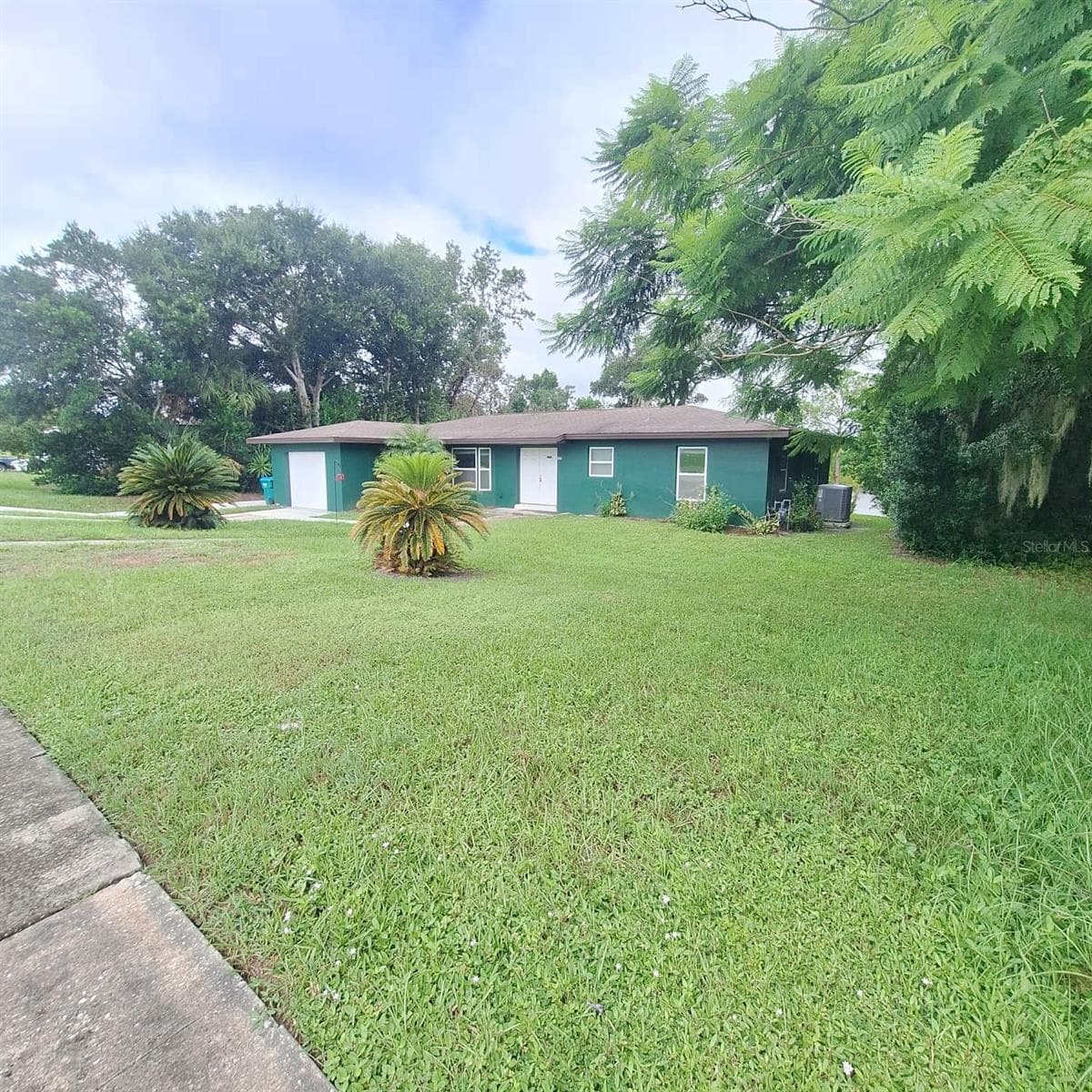 Single Family Residence at 1670 N PAGE DR, DELTONA, photo 3 of 86