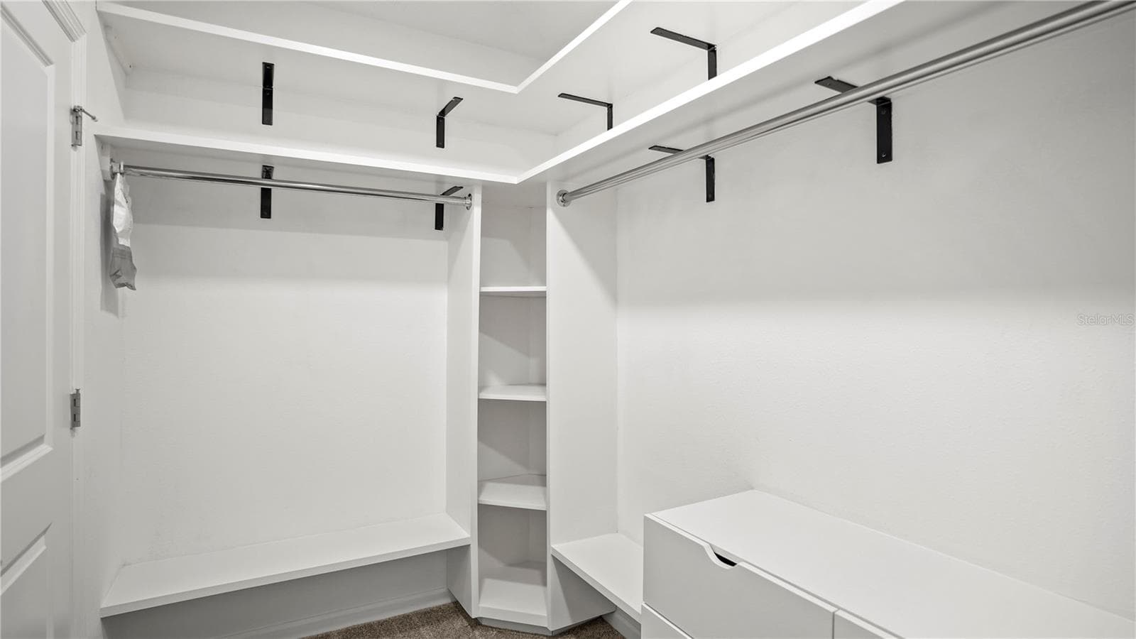 Master Closet - 6943 WILSON PASTURE AVE, GROVELAND