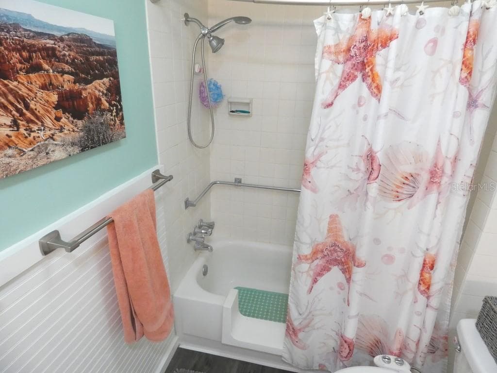 Condominium at 4322 TAHITIAN GARDENS CIR #B, HOLIDAY, photo 8 of 36
