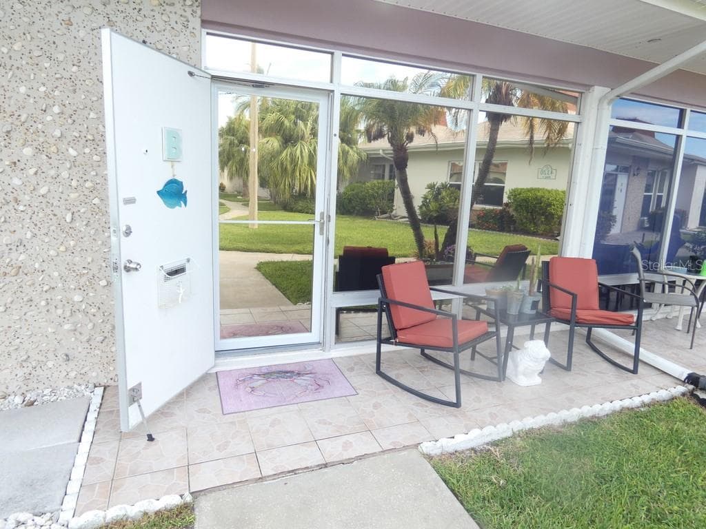 Condominium at 4322 TAHITIAN GARDENS CIR #B, HOLIDAY, photo 33 of 36