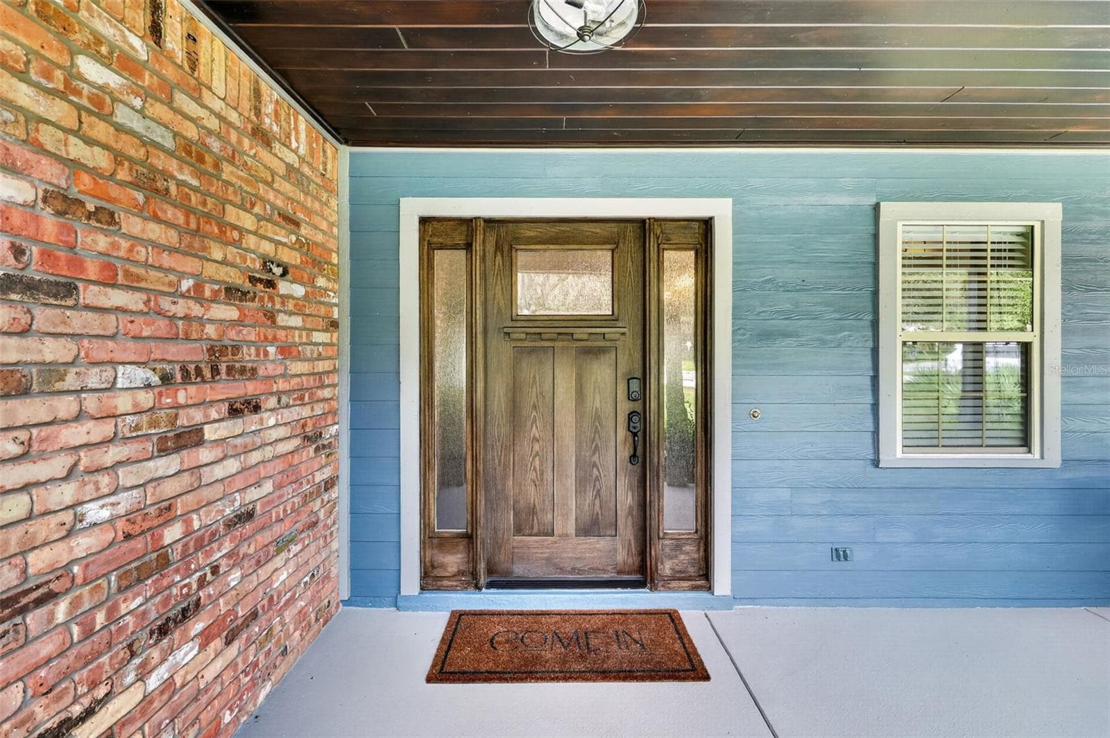 Single Family Residence at 267 RESERVE DR, TAVARES, photo 9 of 52