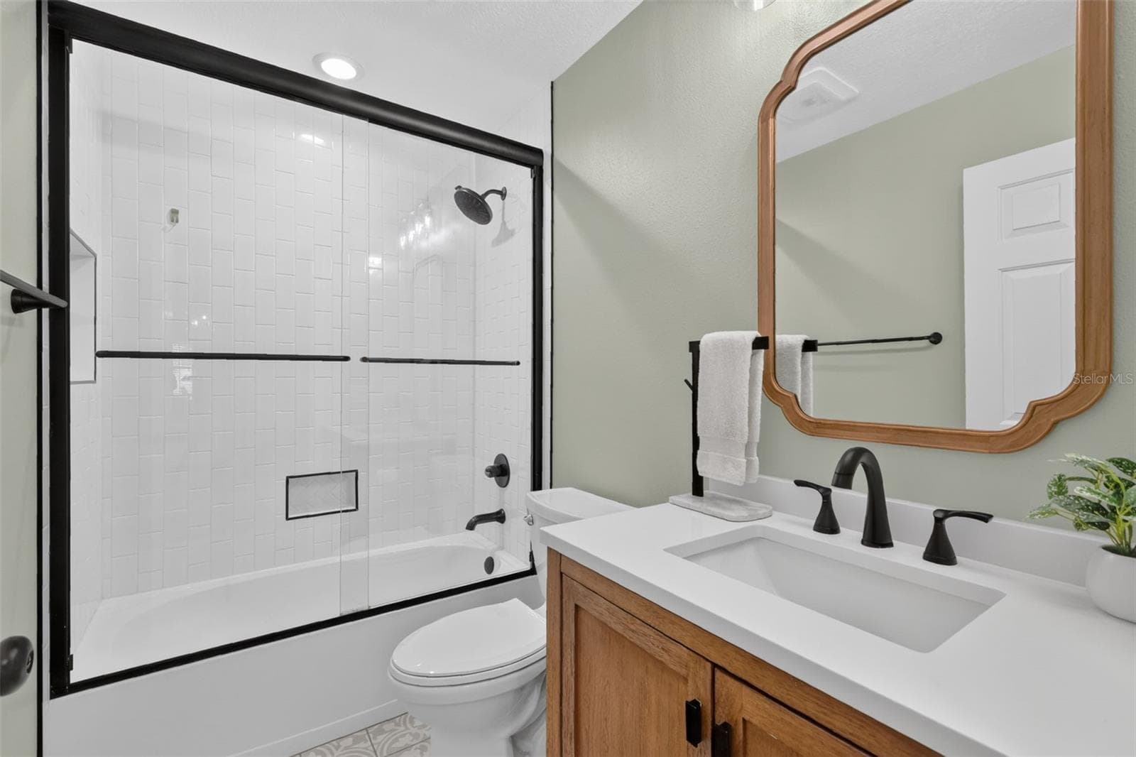 Single Family Residence at 267 RESERVE DR, TAVARES, photo 32 of 52