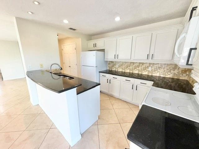 Townhouse at 2438 HASSONITE ST, KISSIMMEE, photo 14 of 40