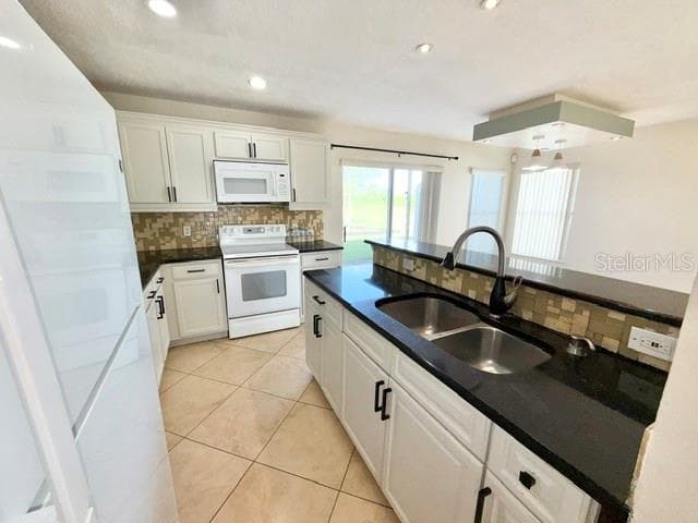 Townhouse at 2438 HASSONITE ST, KISSIMMEE, photo 18 of 40