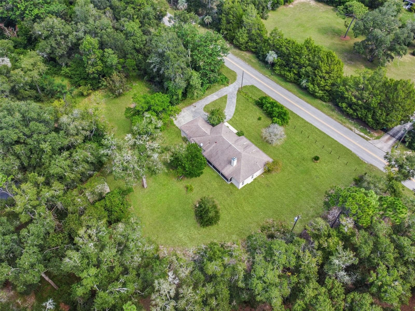 Single Family Residence at 10890 S TURNER AVE, FLORAL CITY, photo 9 of 47