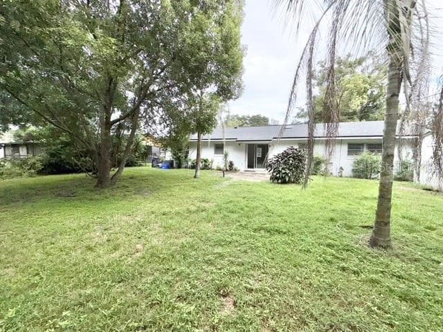 Single Family Residence at 1810 S LOCUST AVE, SANFORD, photo 13 of 14