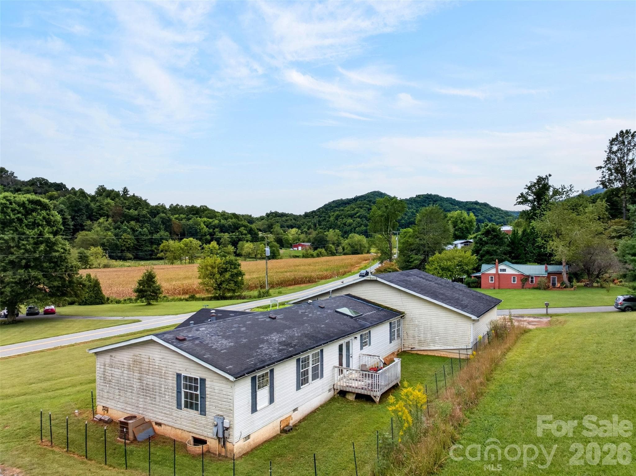 Single Family Residence at 3 S Creek Drive, Leicester, photo 10 of 21