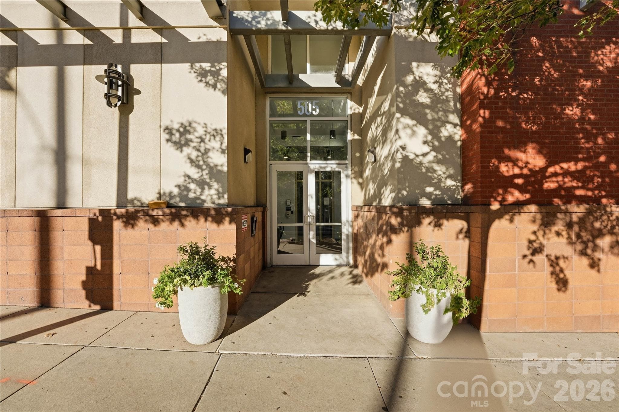Condominium at 505 E 6th Street, Charlotte, photo 7 of 29
