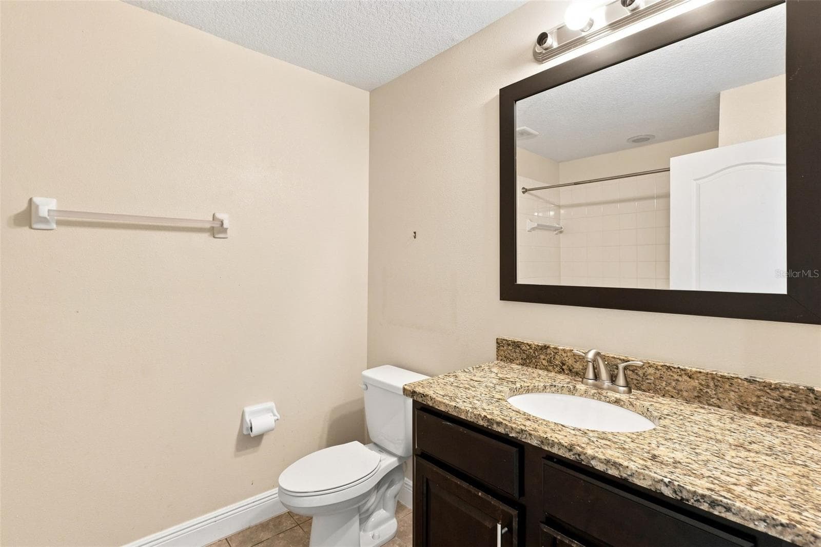 Townhouse at 8139 ROSEVILLE RD, DAVENPORT, photo 36 of 44