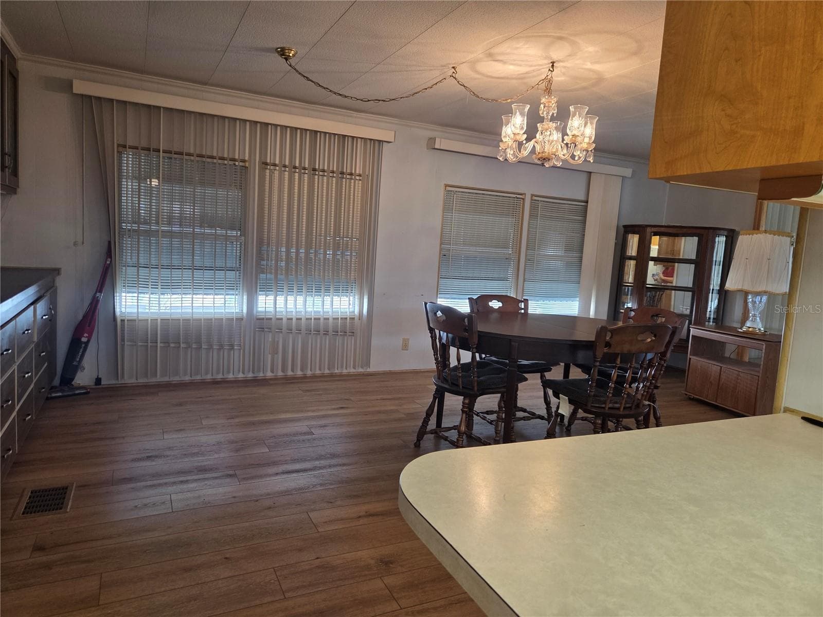 Mobile Home at 3301 PALM HARBOR BLVD #314, PALM HARBOR, photo 11 of 19