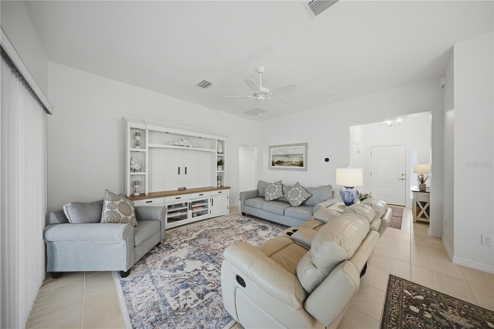 Single Family Residence at 2505 DREW CIR, THE VILLAGES, photo 7 of 44