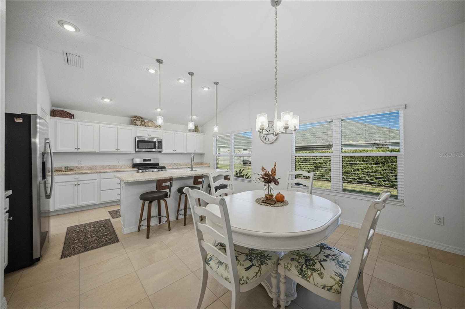 Single Family Residence at 2505 DREW CIR, THE VILLAGES, photo 10 of 44