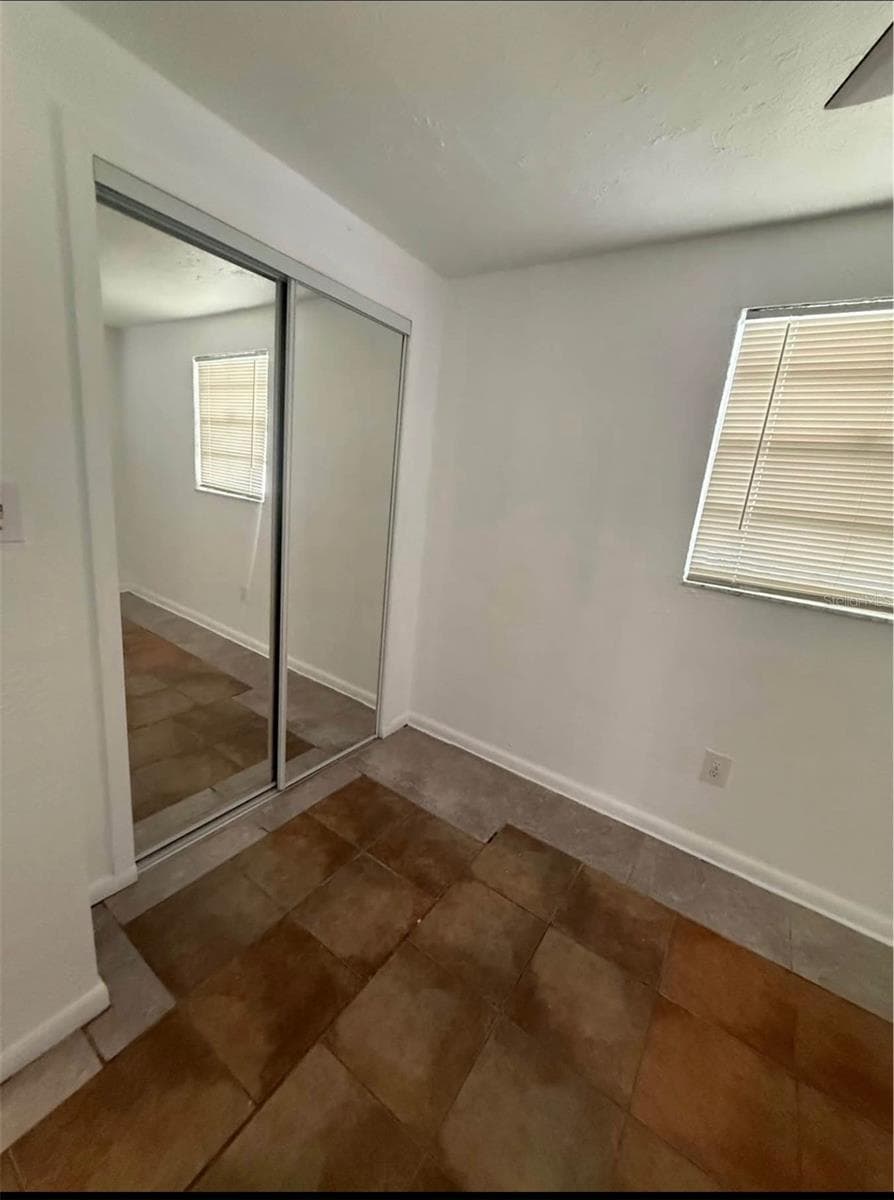 Single Family Residence at 7210 N HUBERT AVE, TAMPA, photo 11 of 15