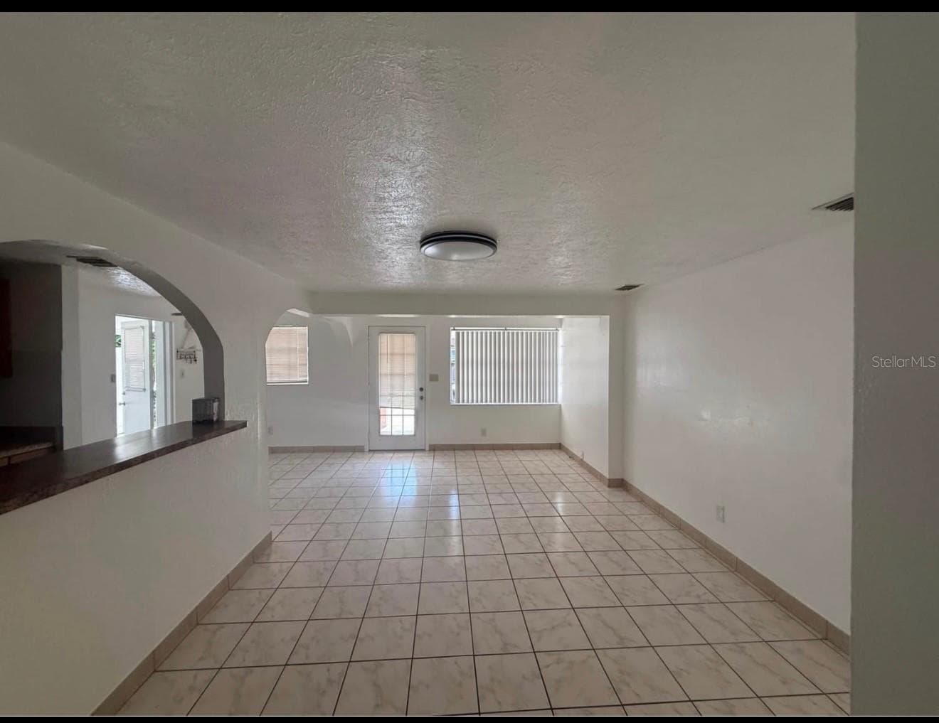 Single Family Residence at 7210 N HUBERT AVE, TAMPA, photo 6 of 15