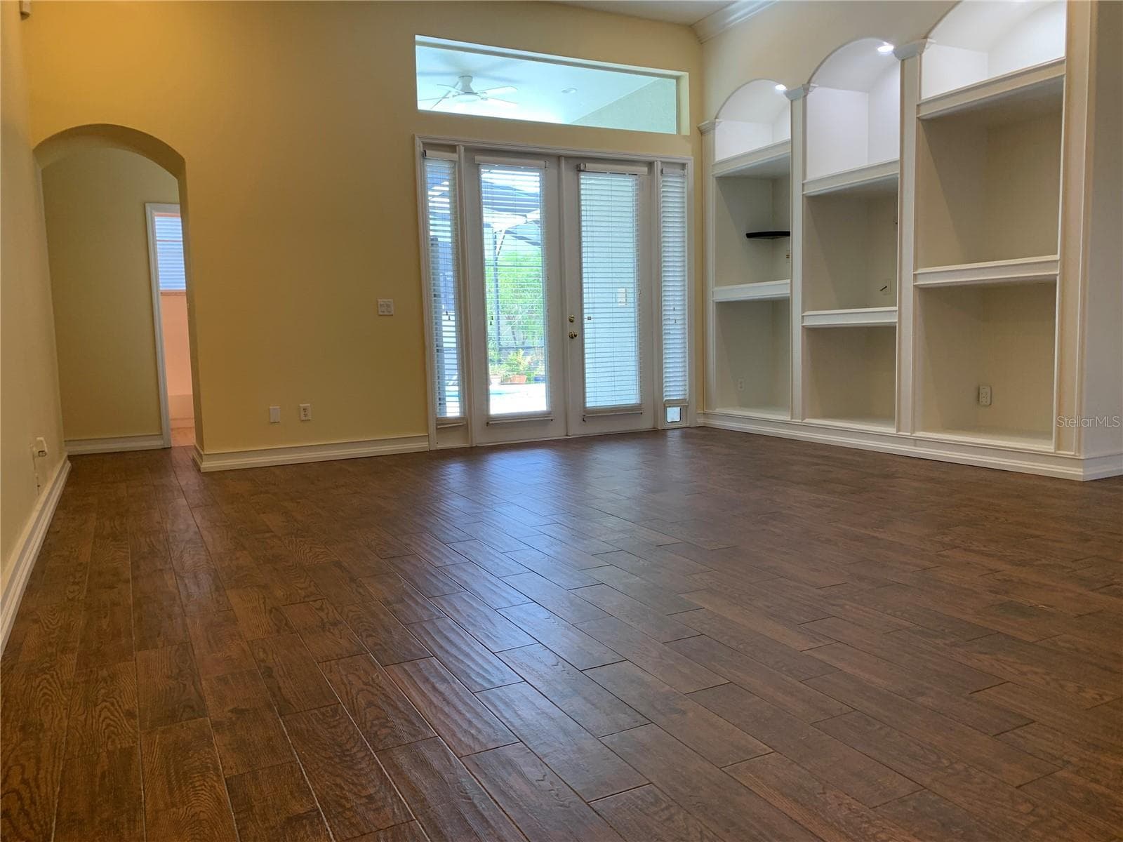 Single Family Residence at 6738 VISTA PARK BLVD, ORLANDO, photo 8 of 37
