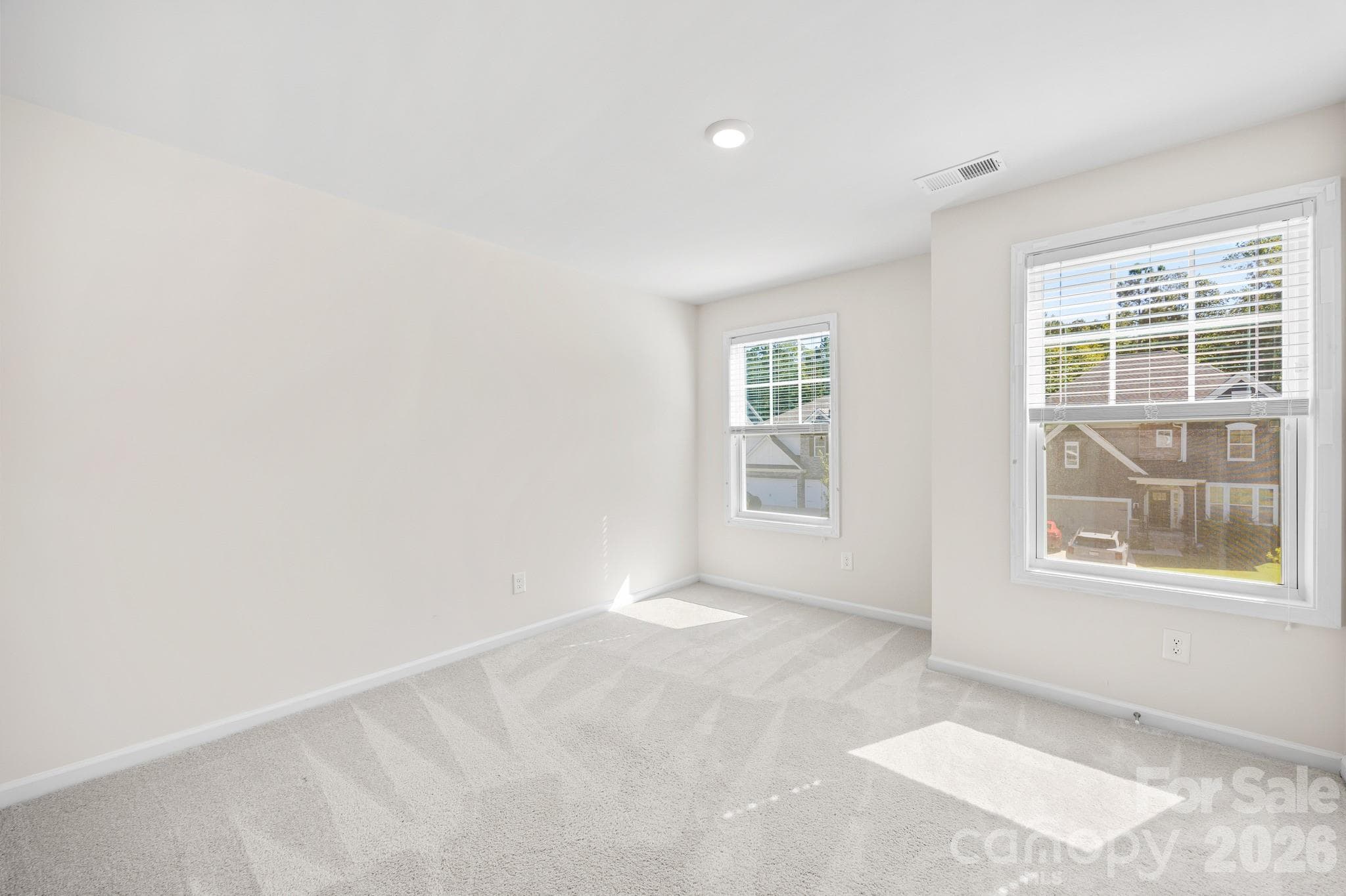 Single Family Residence at 167 Rhuidean Court, Troutman, photo 33 of 46