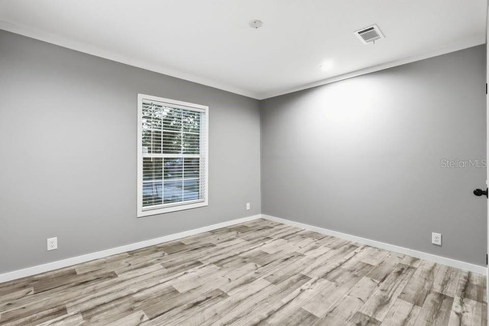 Manufactured Home at 1913 WOODCREST DR, ORMOND BEACH, photo 12 of 19