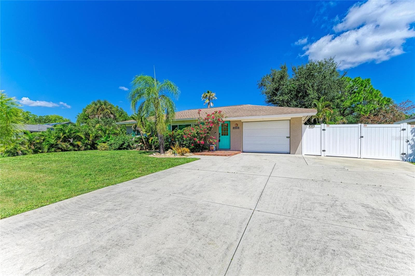 Single Family Residence at 6006 GILLOT BLVD, PORT CHARLOTTE, photo 5 of 68