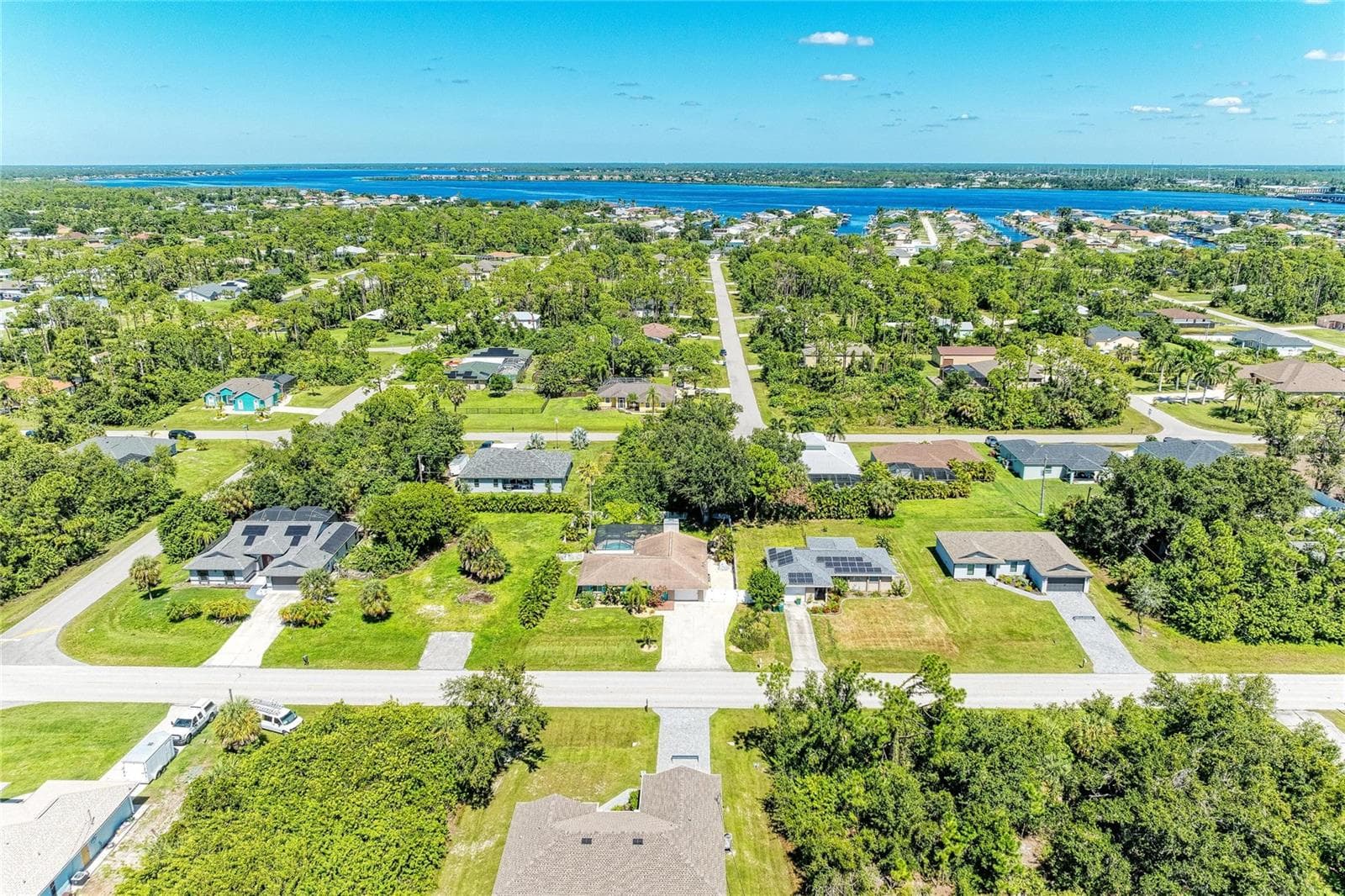 Single Family Residence at 6006 GILLOT BLVD, PORT CHARLOTTE, photo 8 of 68