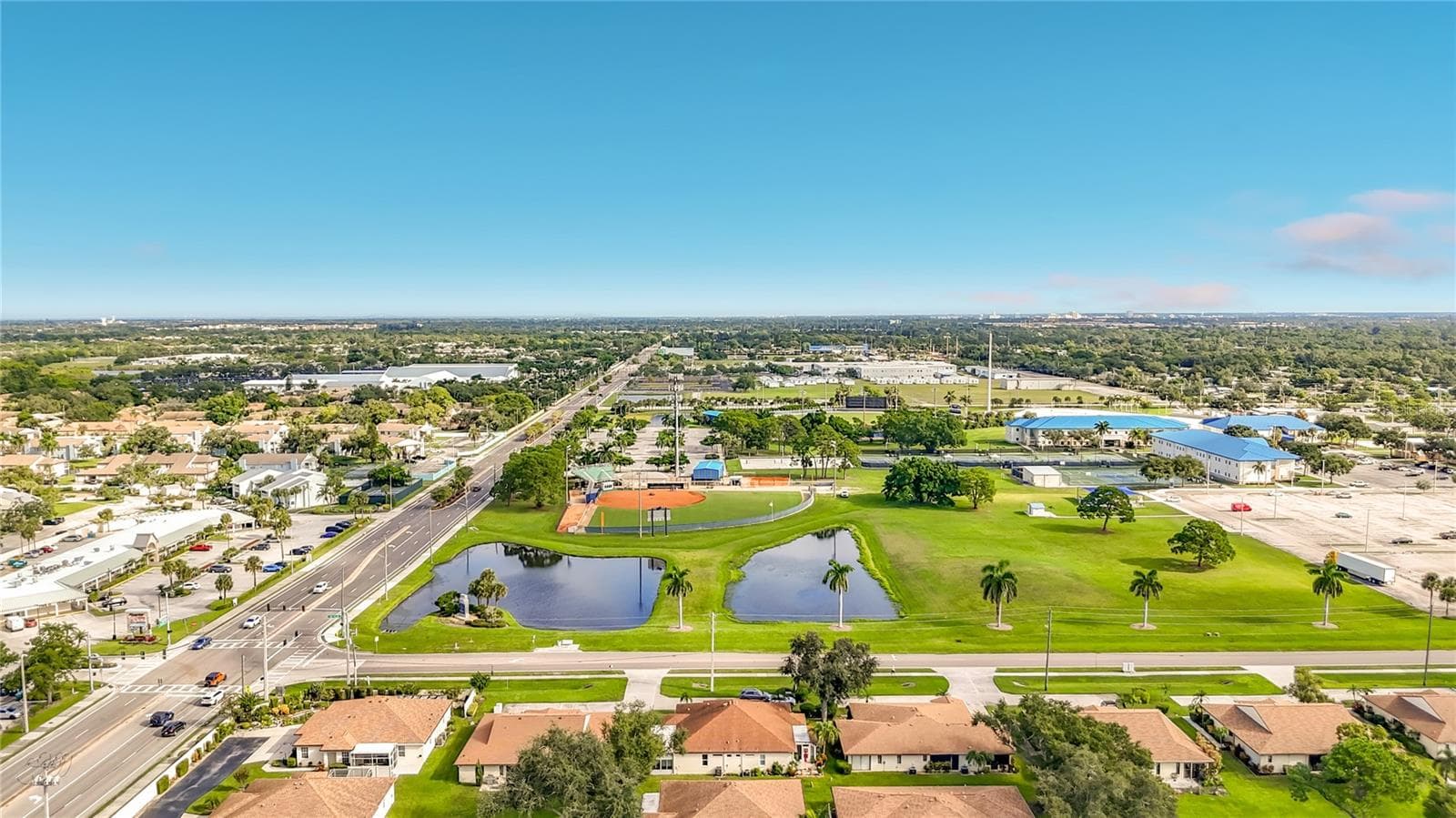 South College of Florida (SCF) and IMG Academy nearby. - 3308 60TH AVE W, BRADENTON