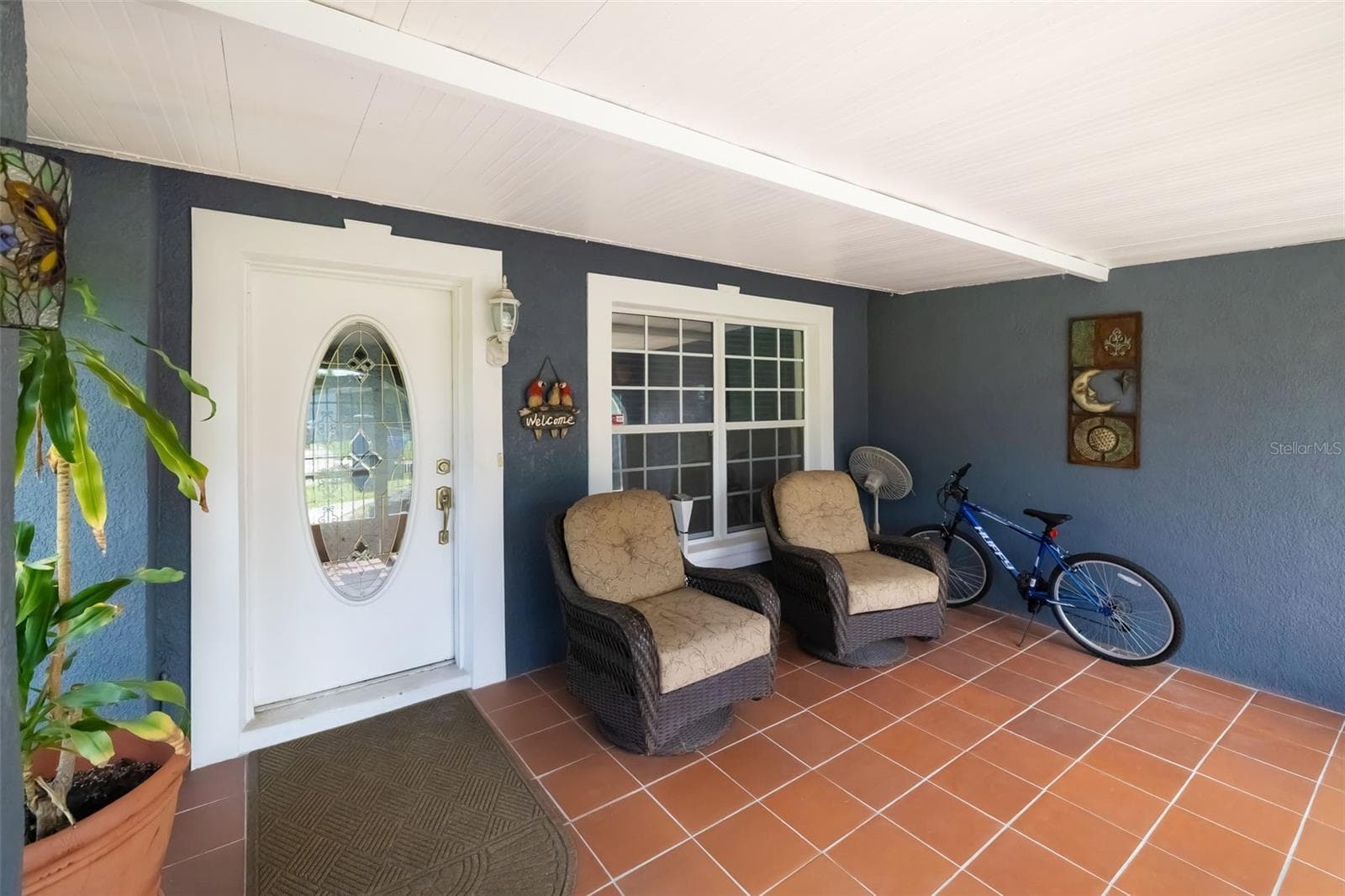 Single Family Residence at 6012 FRANCIS DR, APOLLO BEACH, photo 9 of 57