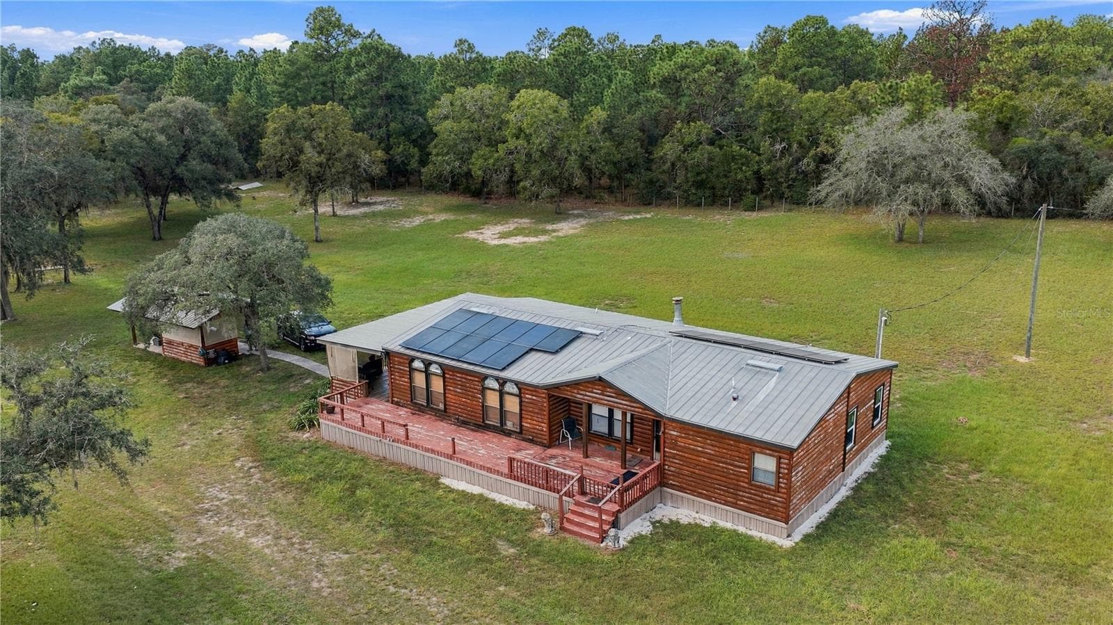 Manufactured Home at 6224 W AMMAN ST, DUNNELLON, photo 2 of 51