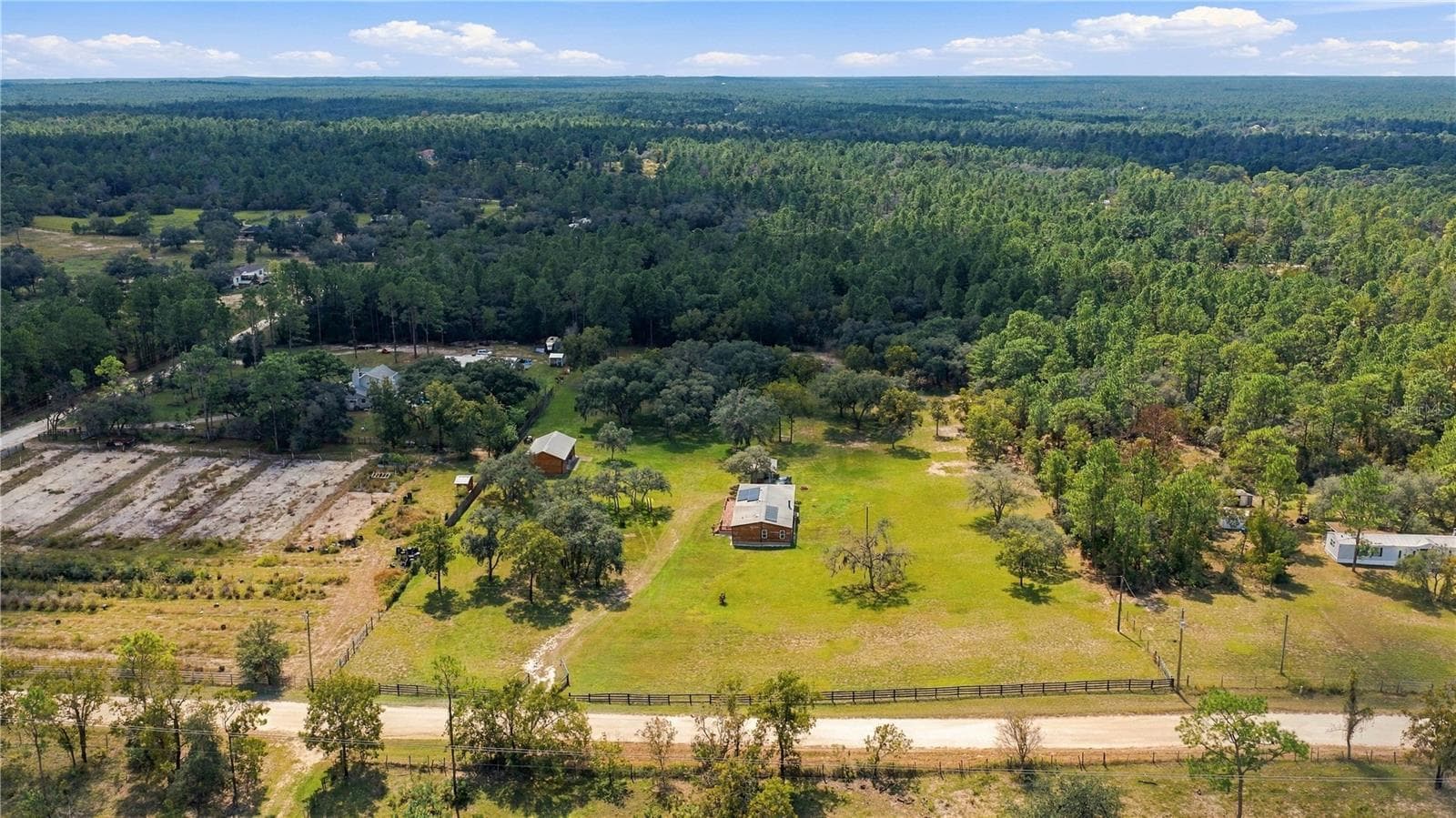 Manufactured Home at 6224 W AMMAN ST, DUNNELLON, photo 27 of 51