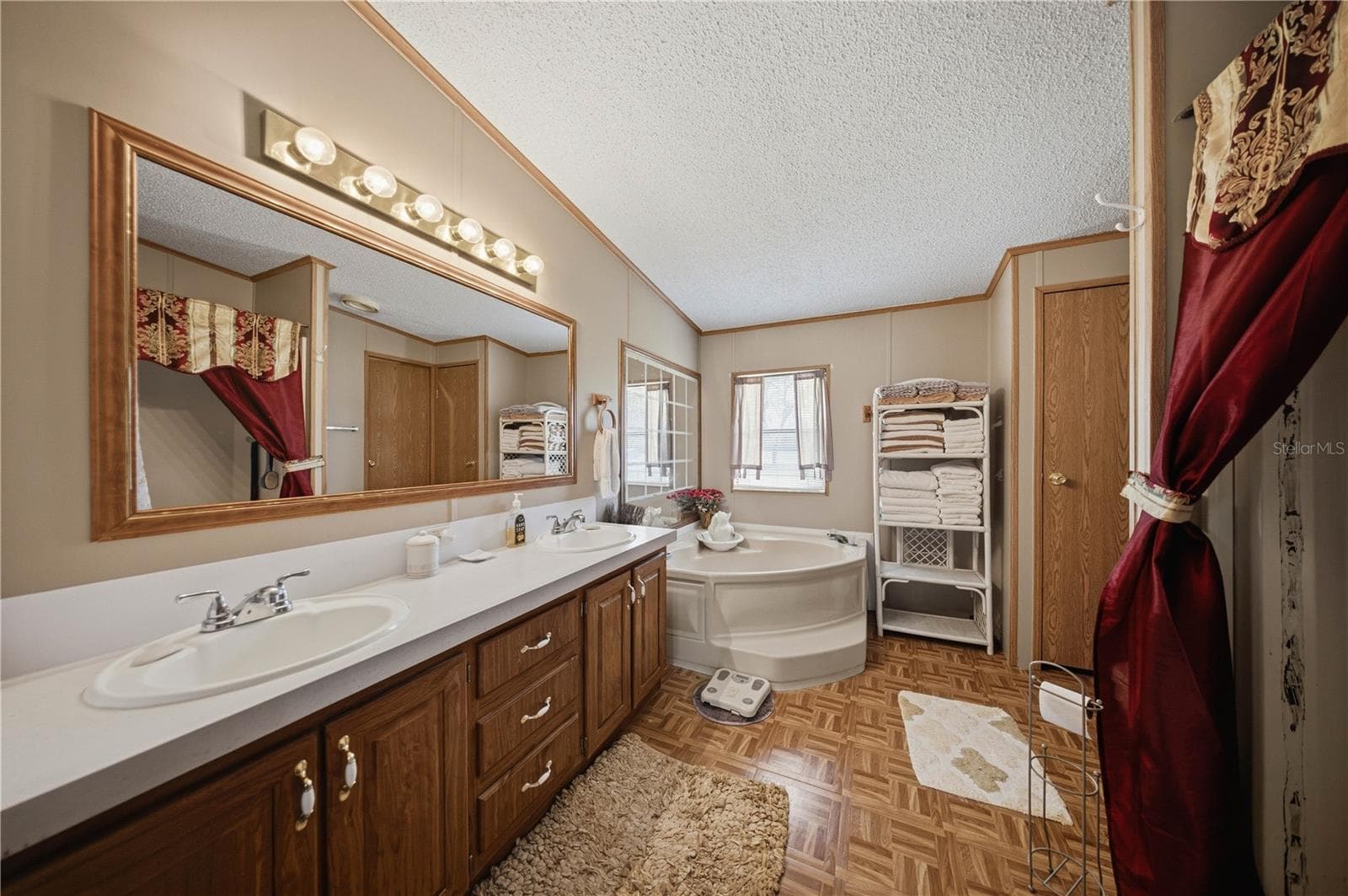 Manufactured Home at 6224 W AMMAN ST, DUNNELLON, photo 40 of 51
