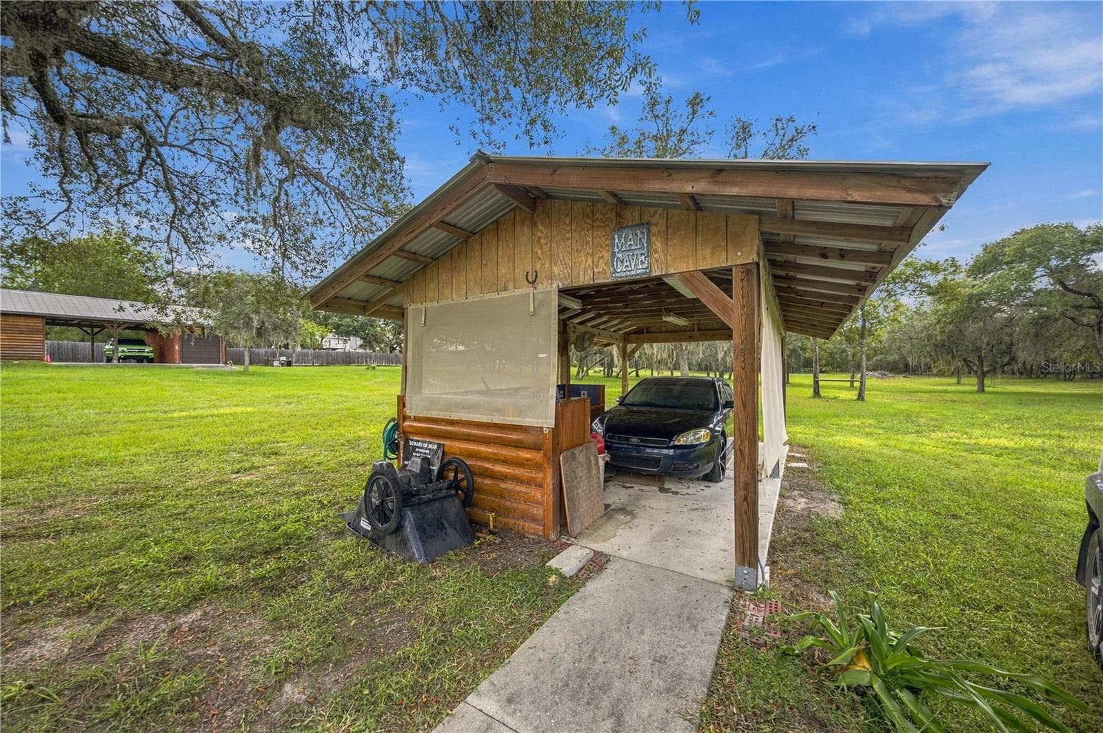 Manufactured Home at 6224 W AMMAN ST, DUNNELLON, photo 47 of 51