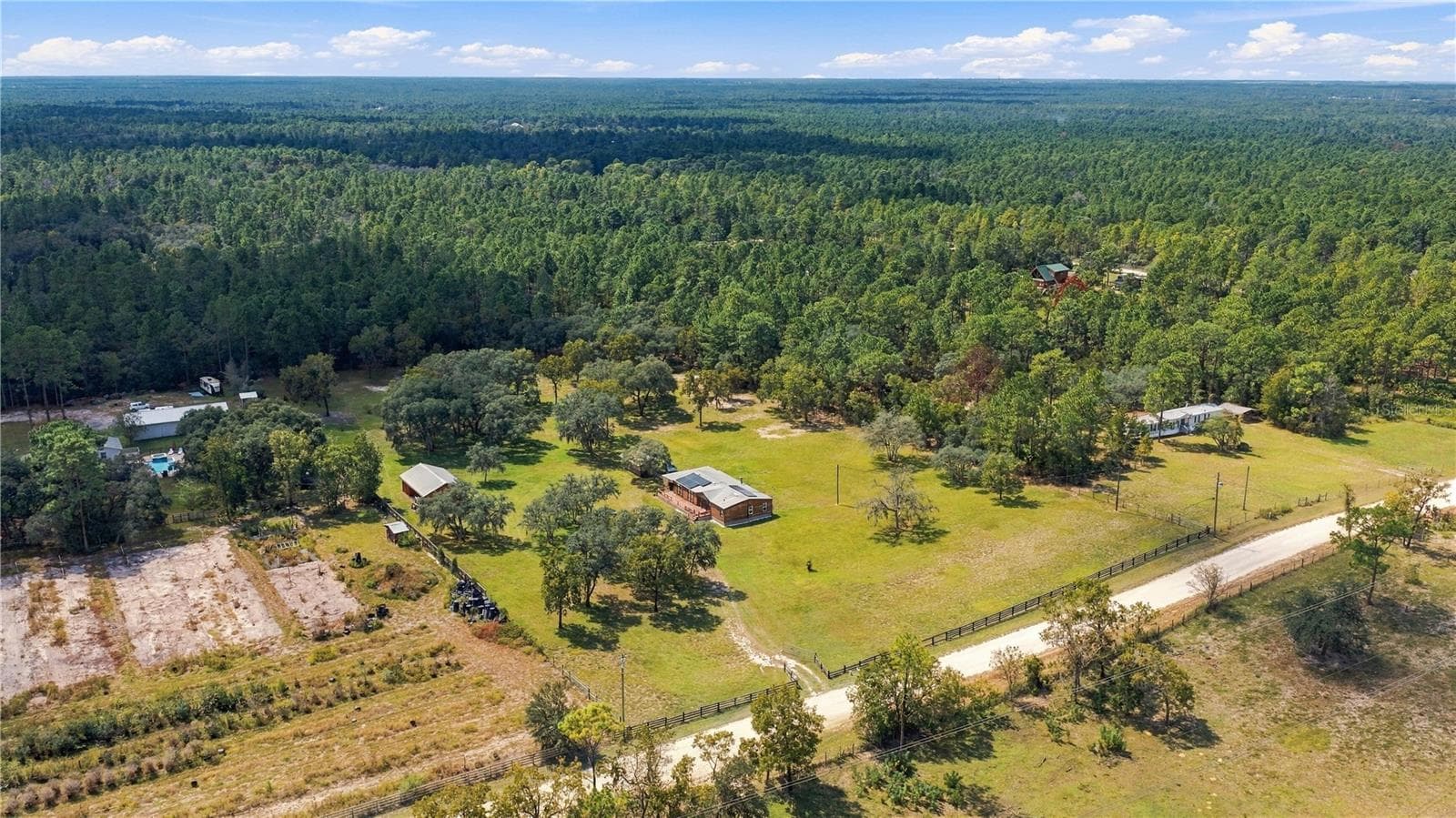 Manufactured Home at 6224 W AMMAN ST, DUNNELLON, photo 48 of 51