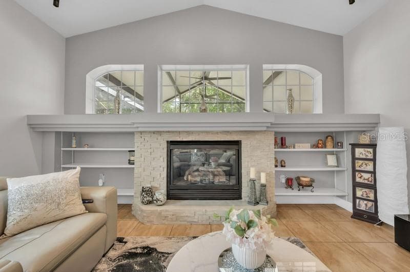 Family Room - 1001 SPLIT SILK ST, VALRICO