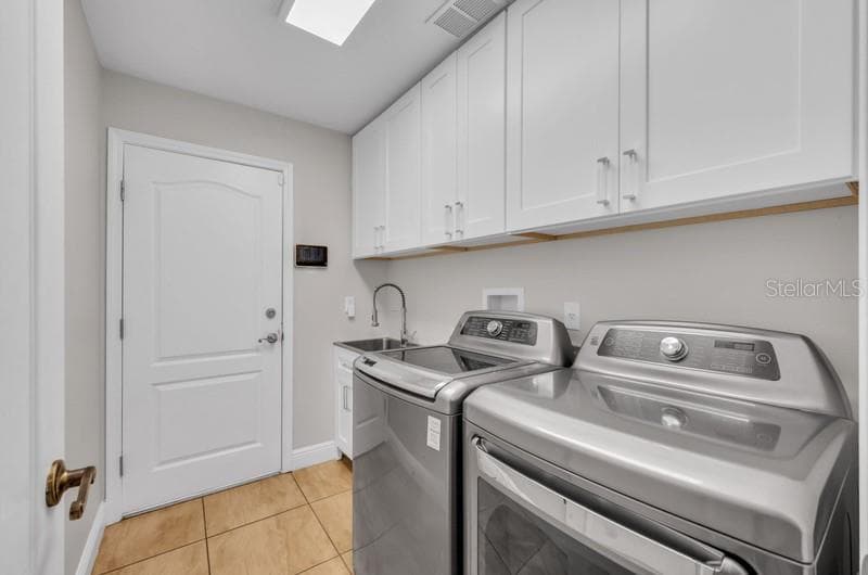 Laundry Room - 1001 SPLIT SILK ST, VALRICO