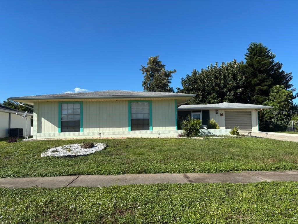 Single Family Residence at 13508 SANTA ROSA AVE, PORT CHARLOTTE, photo 2 of 27