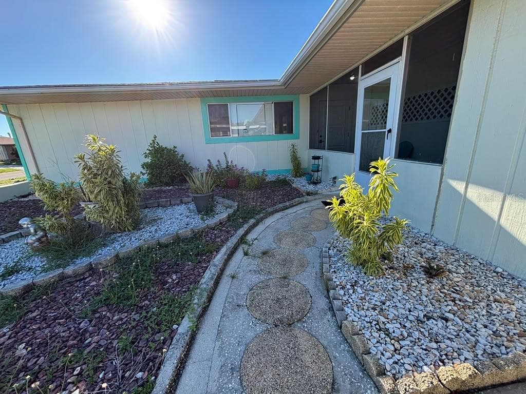 Single Family Residence at 13508 SANTA ROSA AVE, PORT CHARLOTTE, photo 3 of 27