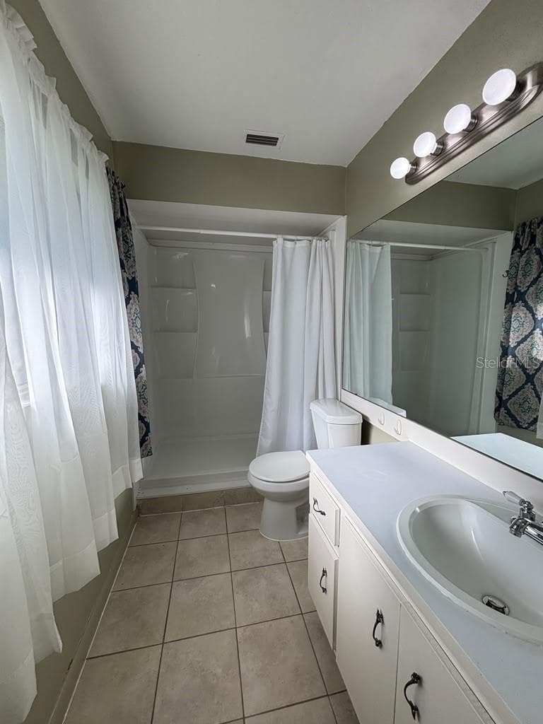 Single Family Residence at 13508 SANTA ROSA AVE, PORT CHARLOTTE, photo 14 of 27