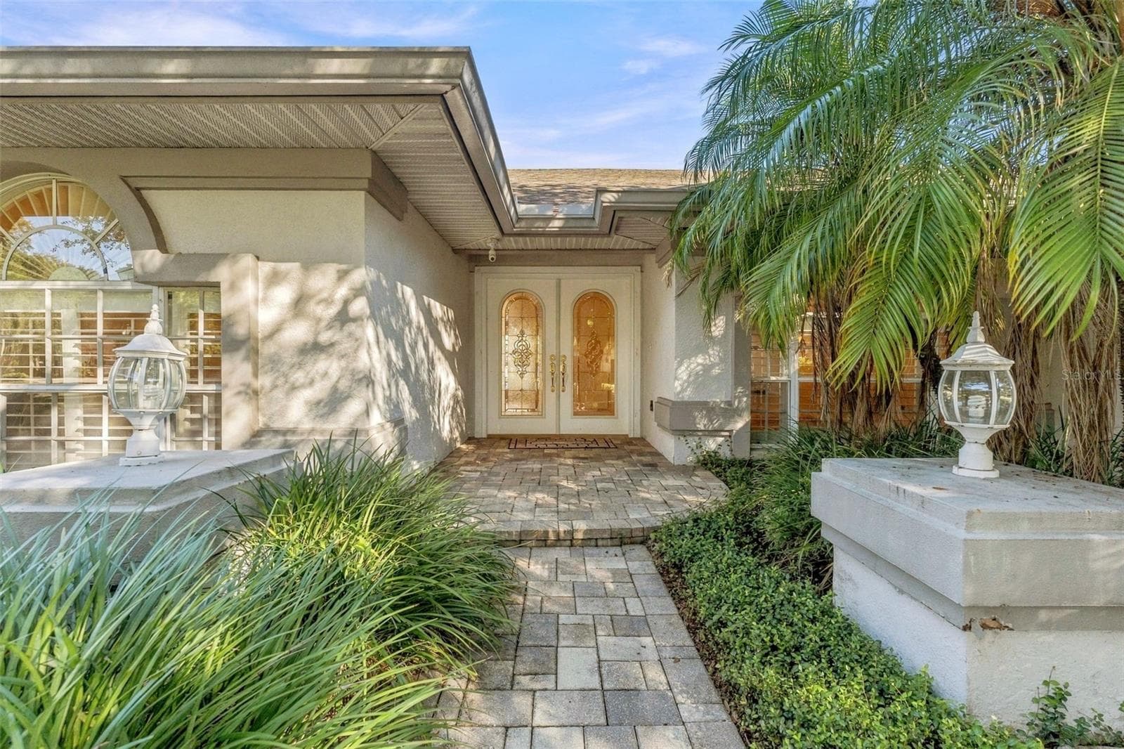 Single Family Residence at 16508 BLENHEIM DR, LUTZ, photo 4 of 53