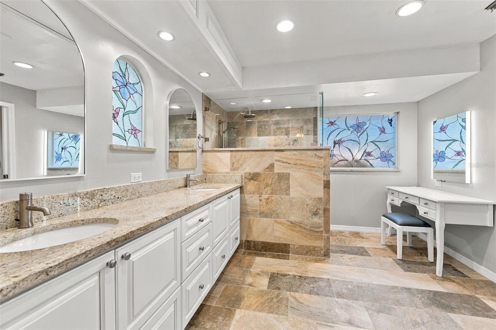 Single Family Residence at 16508 BLENHEIM DR, LUTZ, photo 22 of 53