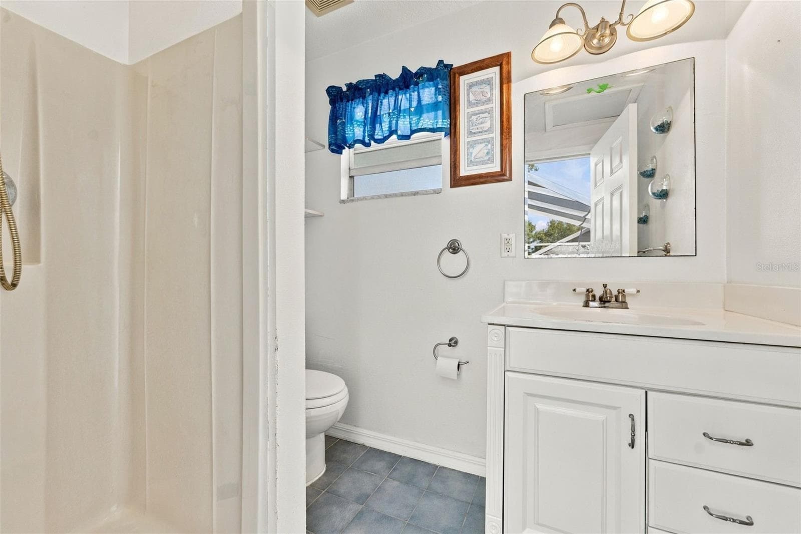 bathroom 3 - 16508 BLENHEIM DR, LUTZ